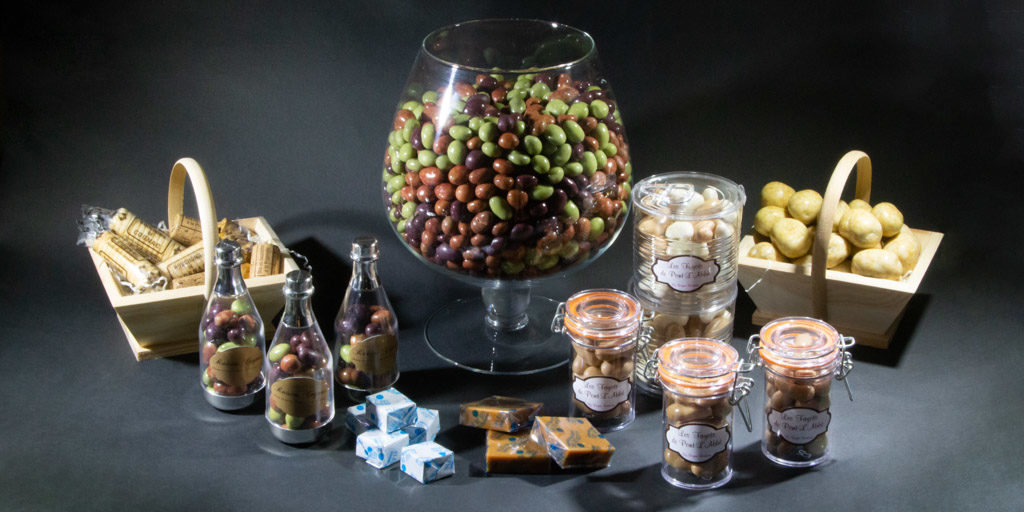 Spécialité charentaise au chocolat, raisin, patates, mogettes et bouchons au chocolats